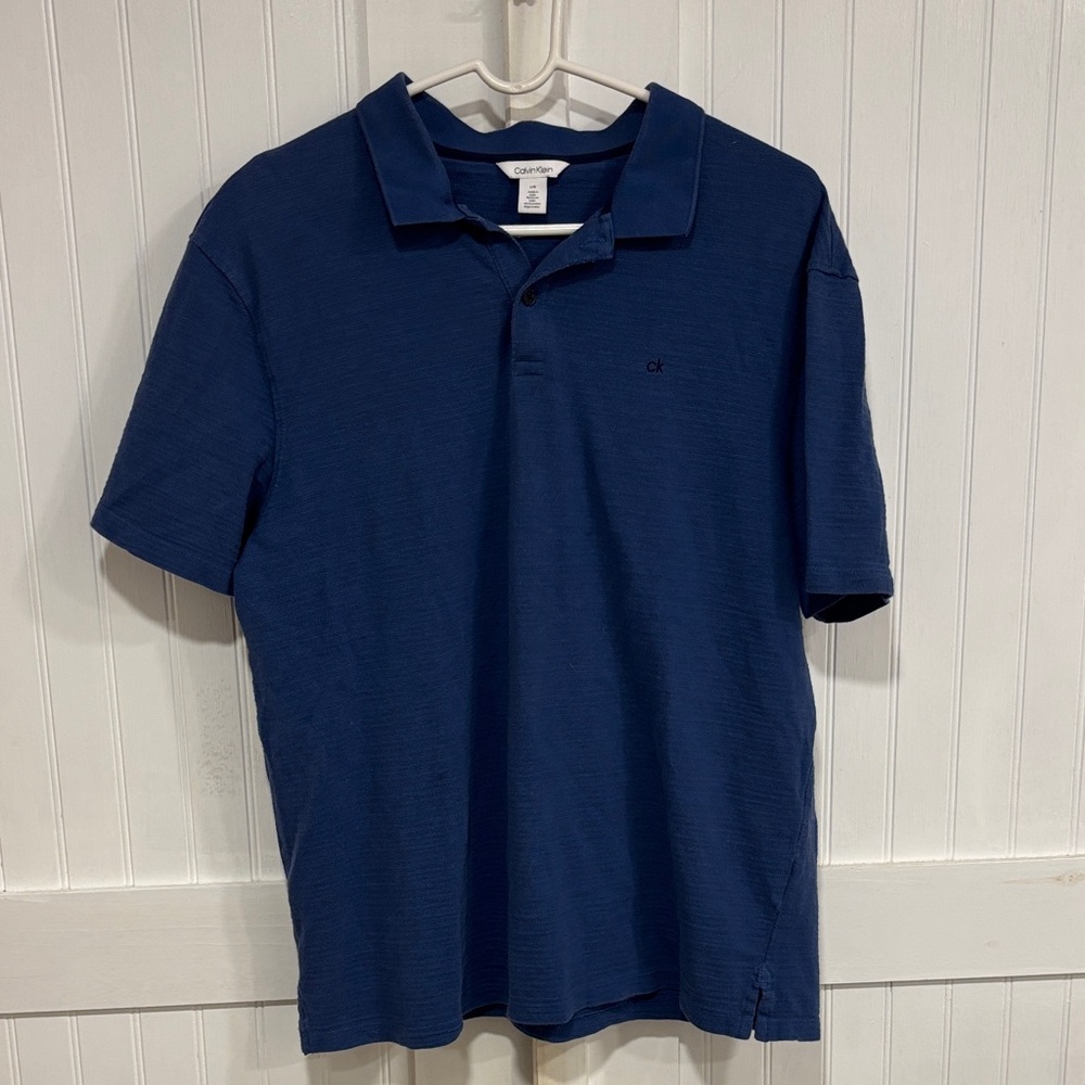 Calvin Klein Men's Navy Polo, short sleeve Shirt size L